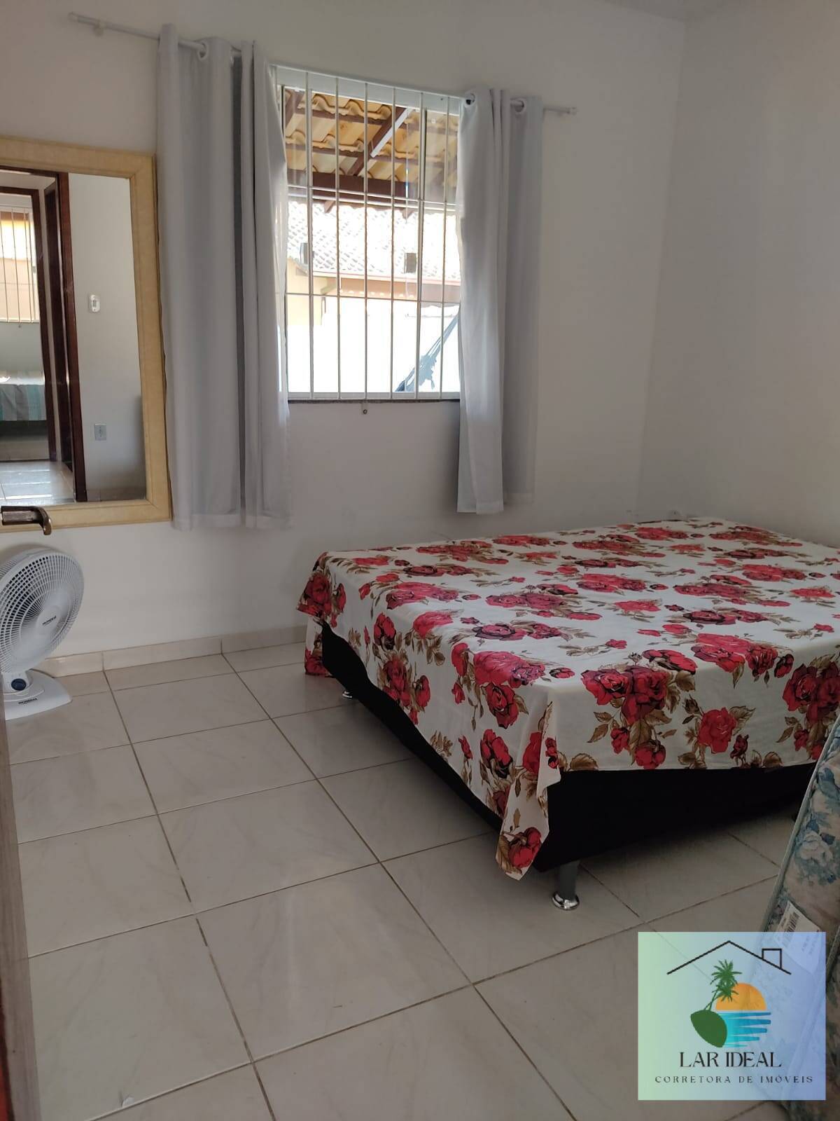 Casa à venda com 2 quartos, 110m² - Foto 11