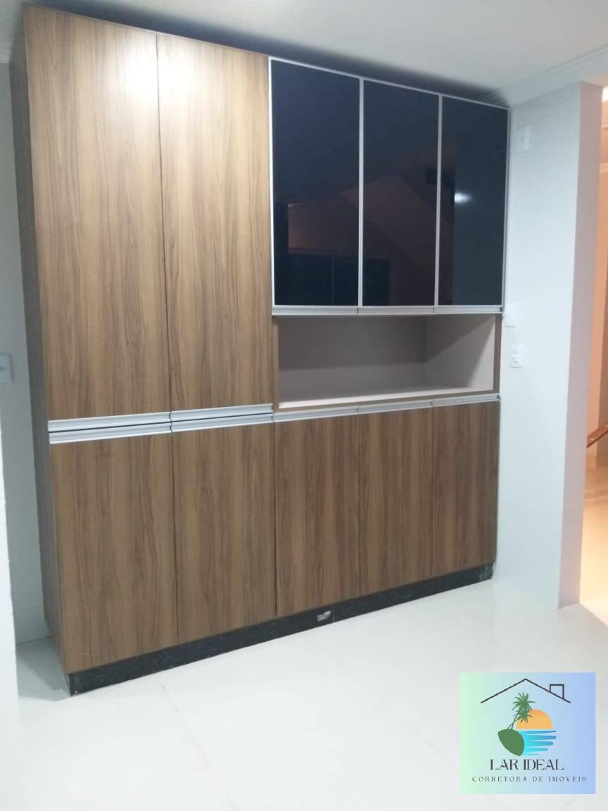 Casa à venda com 3 quartos, 181m² - Foto 8