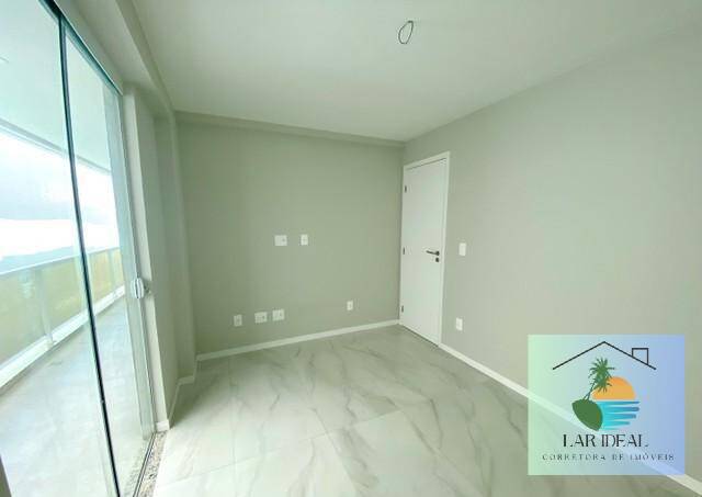 Apartamento à venda com 3 quartos, 150m² - Foto 3