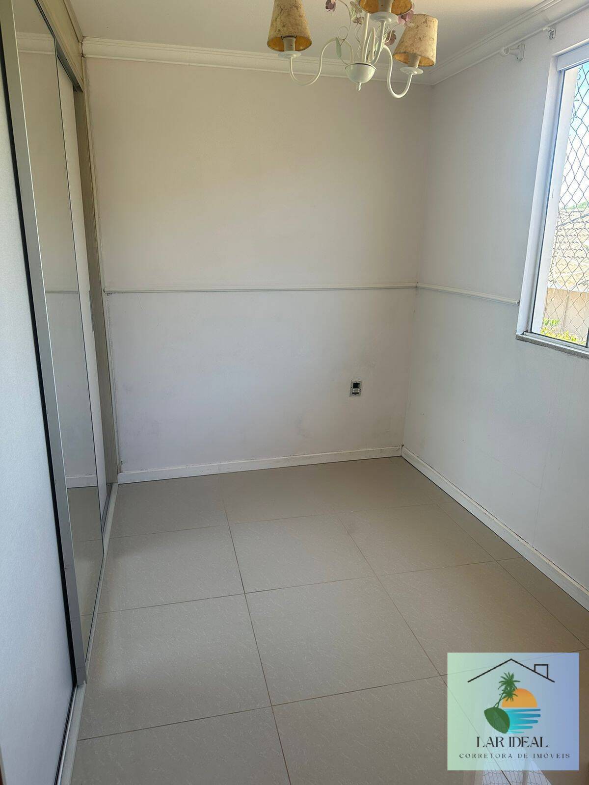 Casa à venda com 2 quartos, 200m² - Foto 21