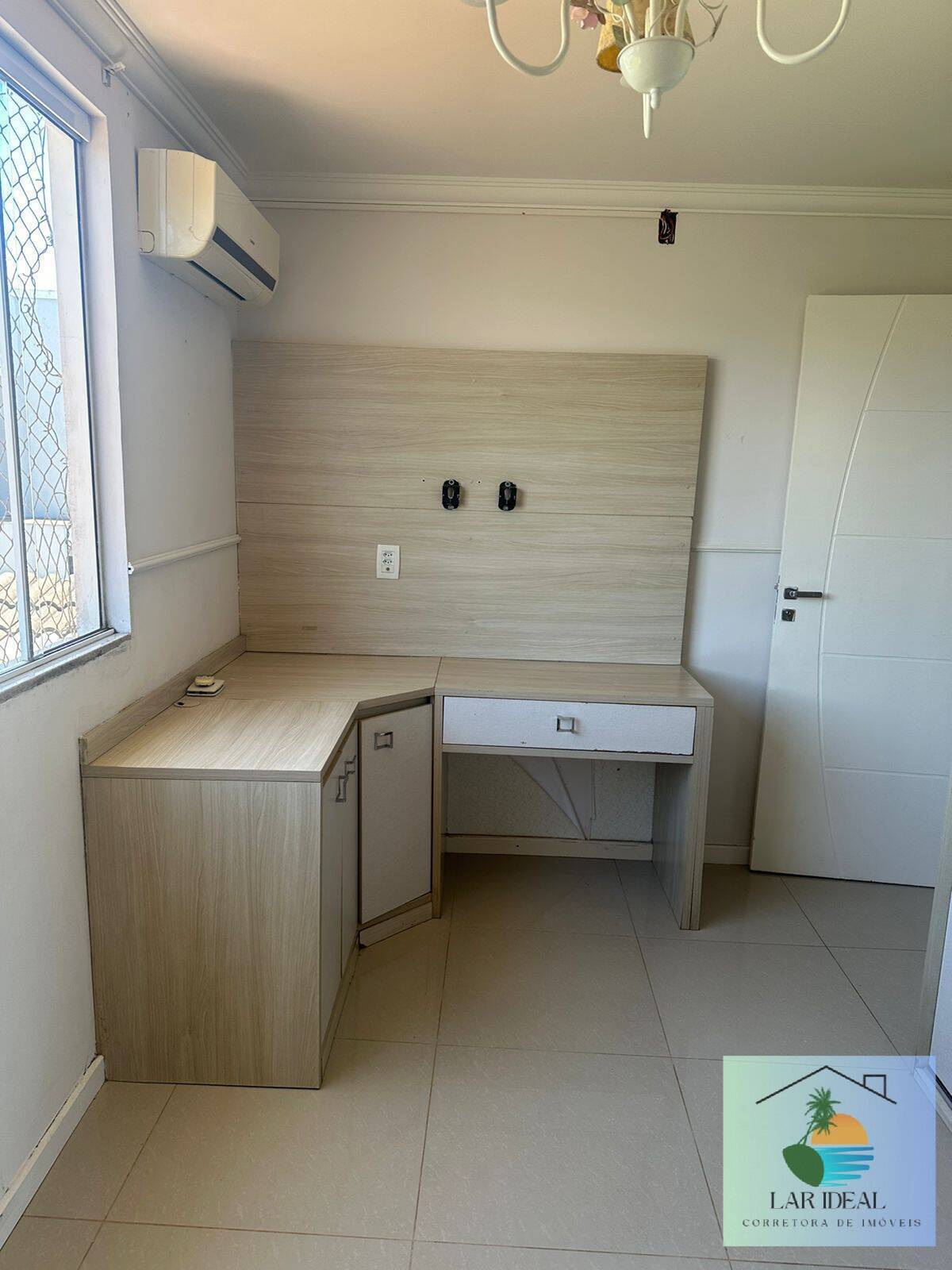 Casa à venda com 2 quartos, 200m² - Foto 22