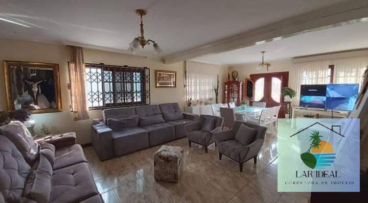 Casa à venda com 4 quartos, 242m² - Foto 14