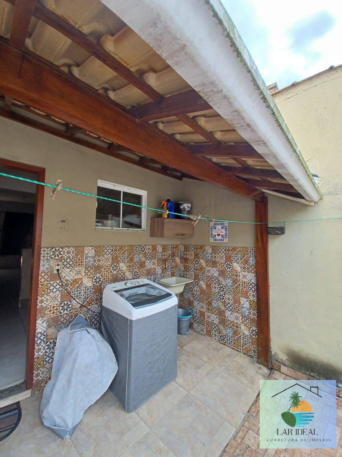 Casa à venda com 2 quartos, 70m² - Foto 17