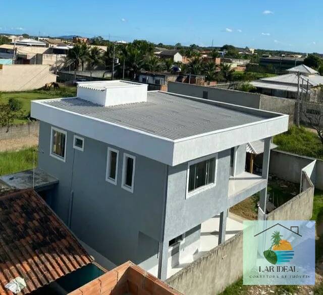 Casa à venda com 2 quartos, 150m² - Foto 1