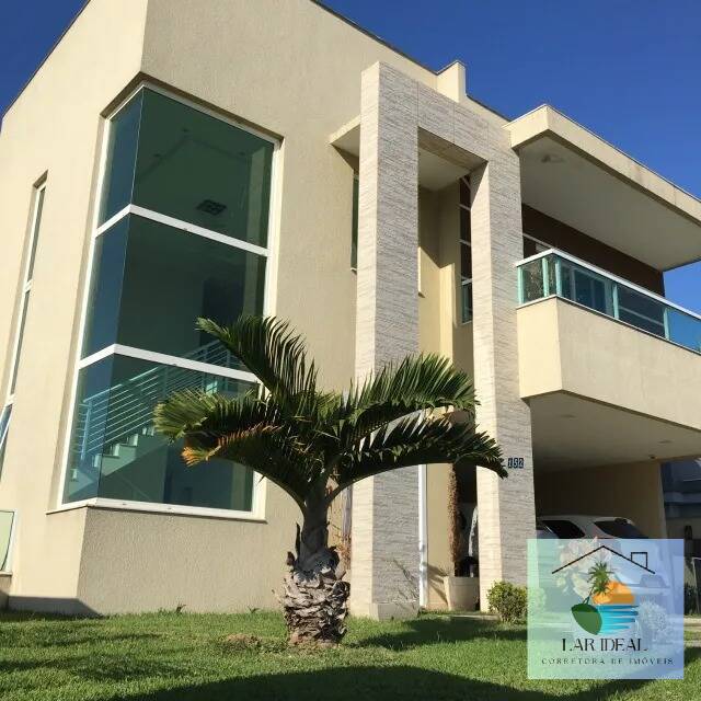 Casa de Condomínio à venda com 4 quartos, 320m² - Foto 1