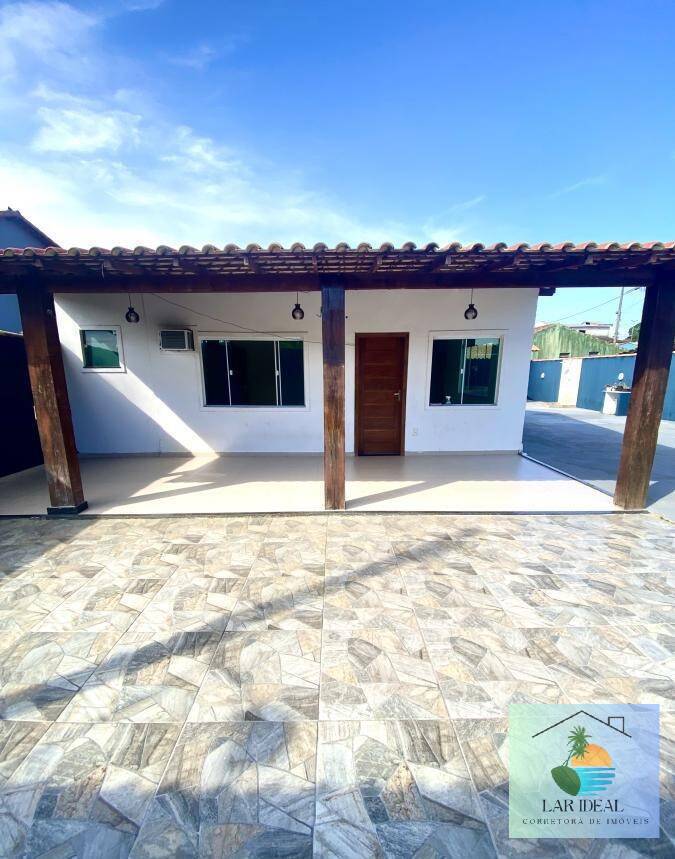 Casa à venda com 3 quartos, 120m² - Foto 2