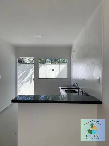 Casa à venda com 2 quartos, 60m² - Foto 9