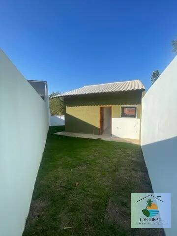 Casa à venda com 2 quartos, 69m² - Foto 3