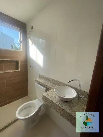 Casa à venda com 2 quartos, 69m² - Foto 13