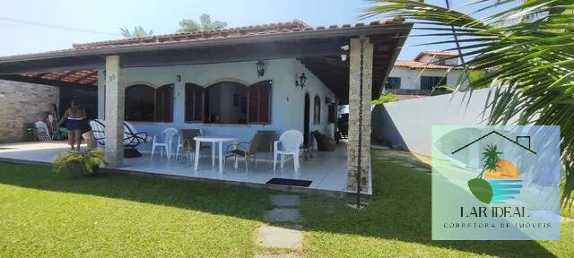 Casa à venda com 4 quartos, 250m² - Foto 2