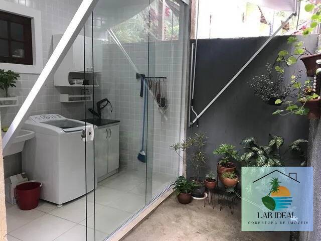 Casa à venda com 2 quartos, 140m² - Foto 12