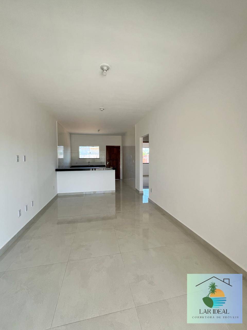 Casa à venda com 2 quartos, 81m² - Foto 5