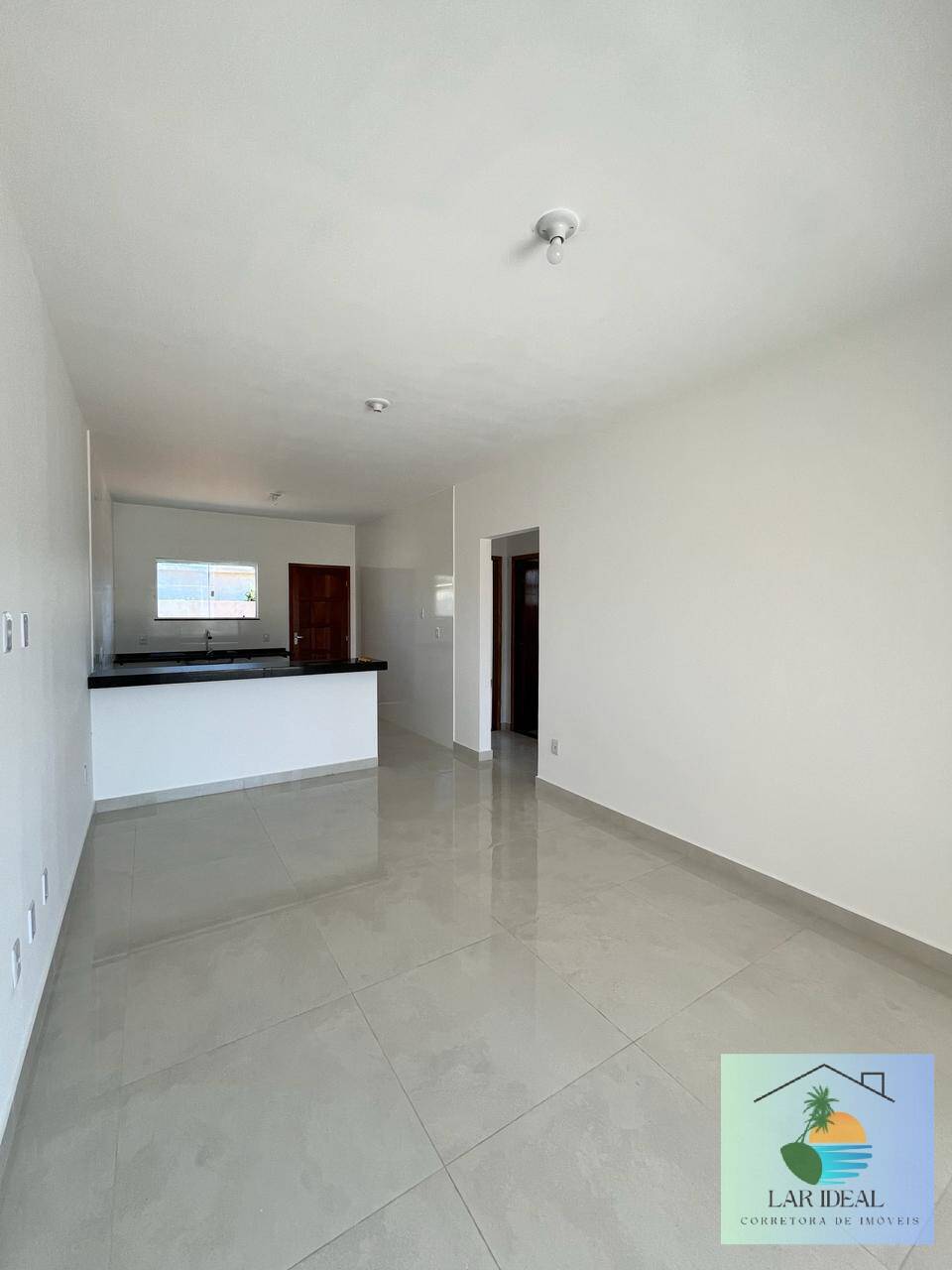 Casa à venda com 2 quartos, 81m² - Foto 6