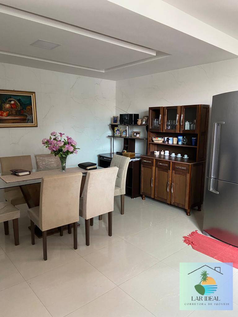 Casa à venda com 2 quartos, 140m² - Foto 9