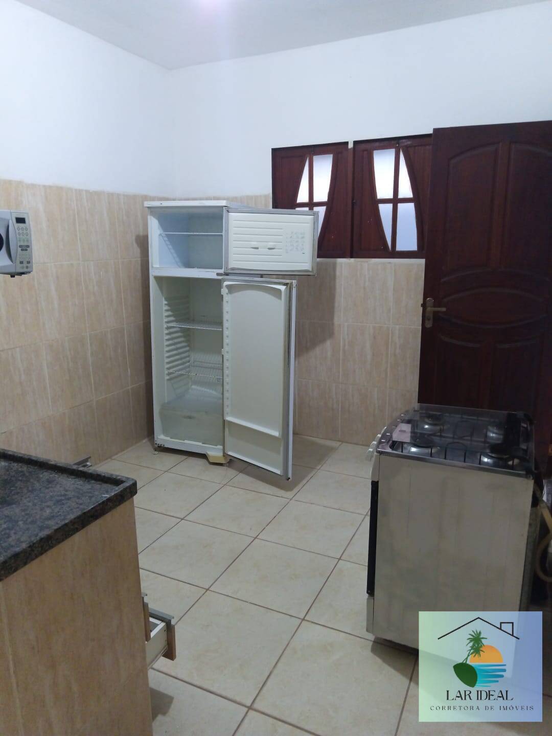 Casa à venda com 2 quartos, 100m² - Foto 17