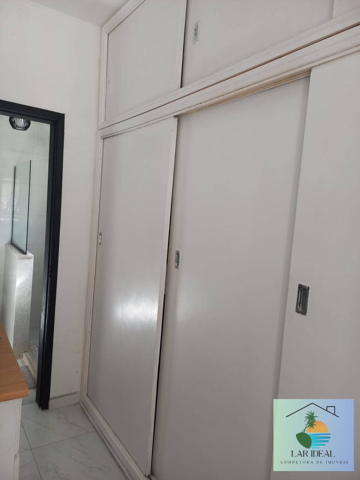 Casa à venda com 4 quartos, 120m² - Foto 17