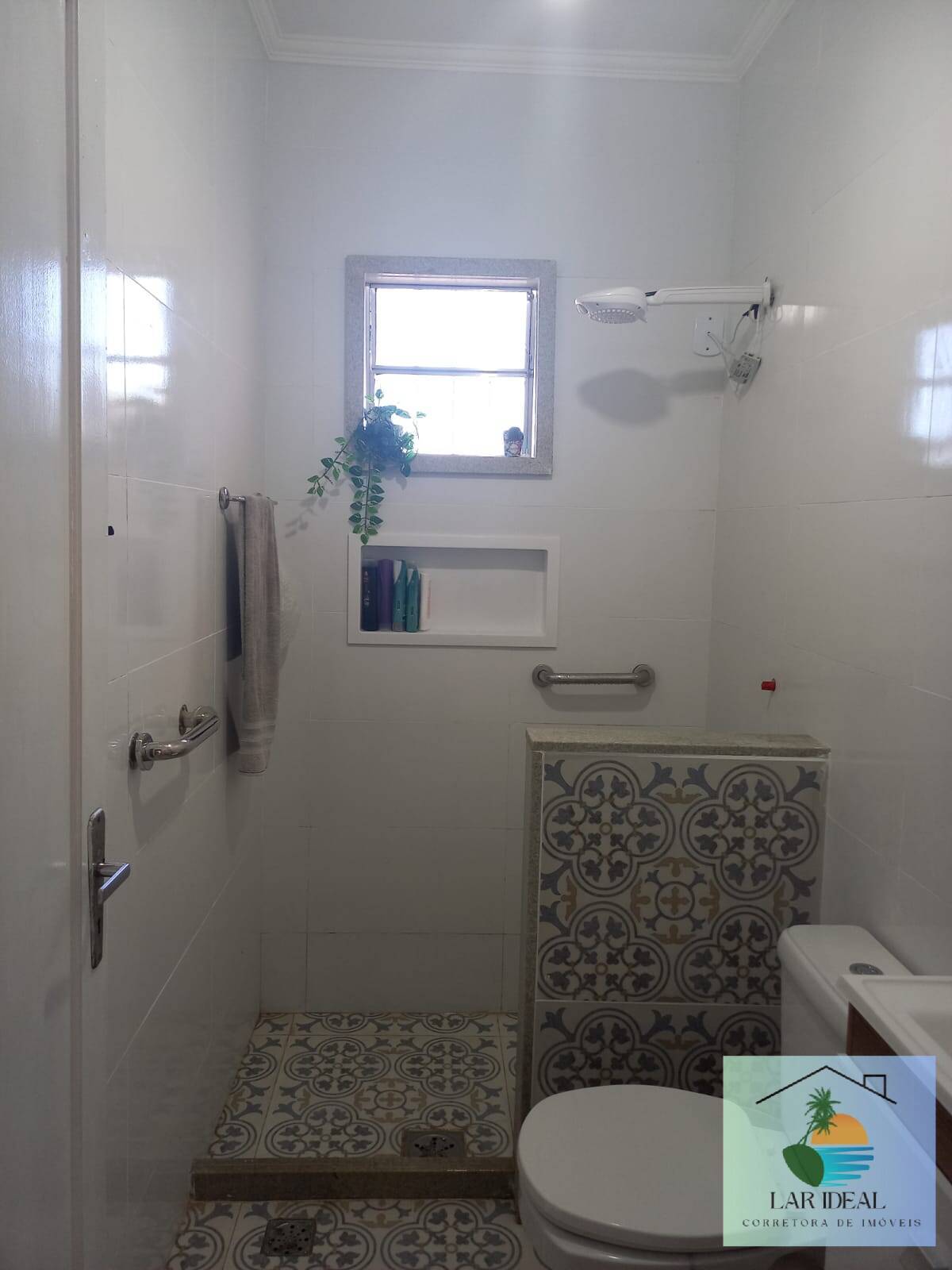 Casa à venda com 4 quartos, 120m² - Foto 18