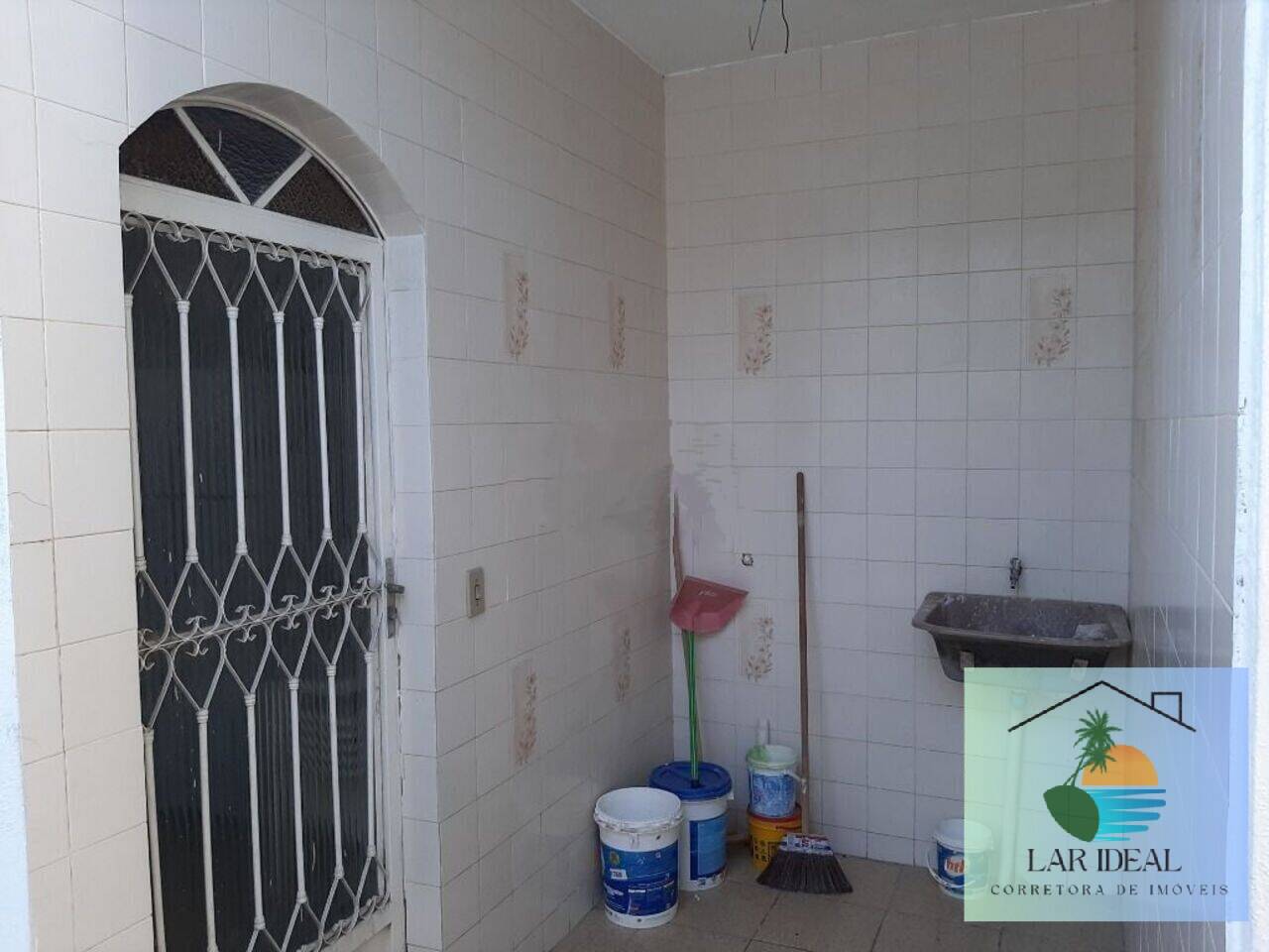 Casa à venda com 4 quartos, 300m² - Foto 16