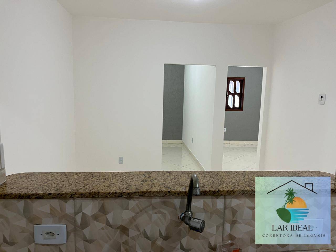 Casa à venda com 2 quartos, 105m² - Foto 14