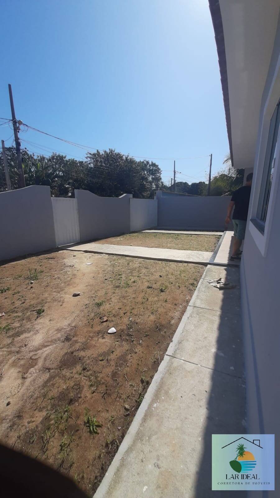 Casa à venda com 3 quartos, 100m² - Foto 2