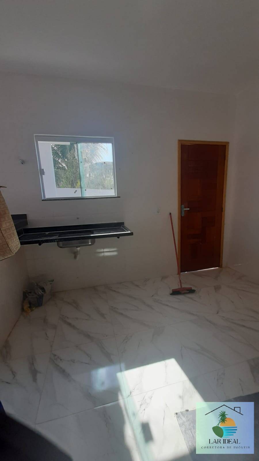 Casa à venda com 3 quartos, 100m² - Foto 10