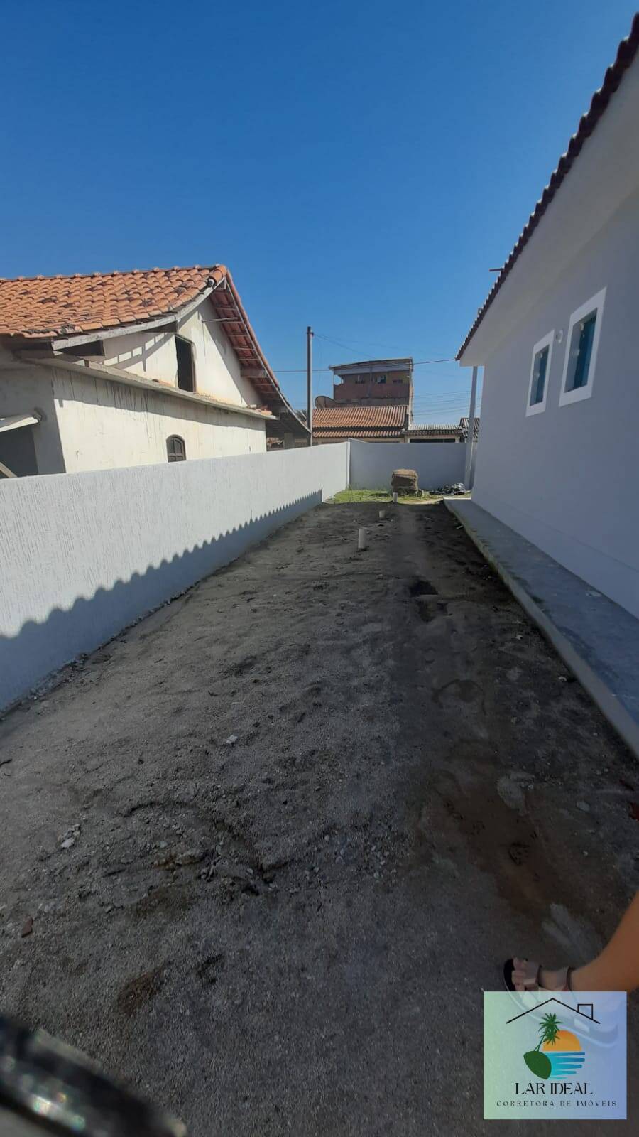 Casa à venda com 3 quartos, 100m² - Foto 3