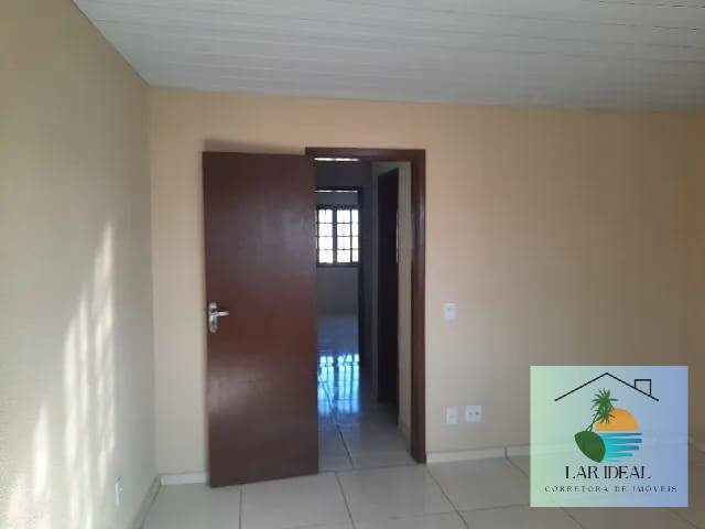 Casa à venda com 2 quartos, 80m² - Foto 11