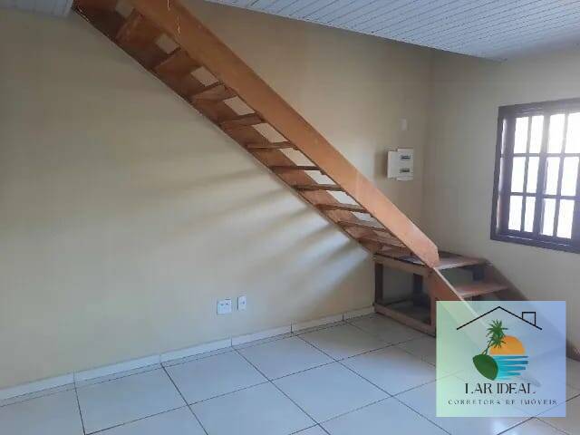 Casa à venda com 2 quartos, 80m² - Foto 8