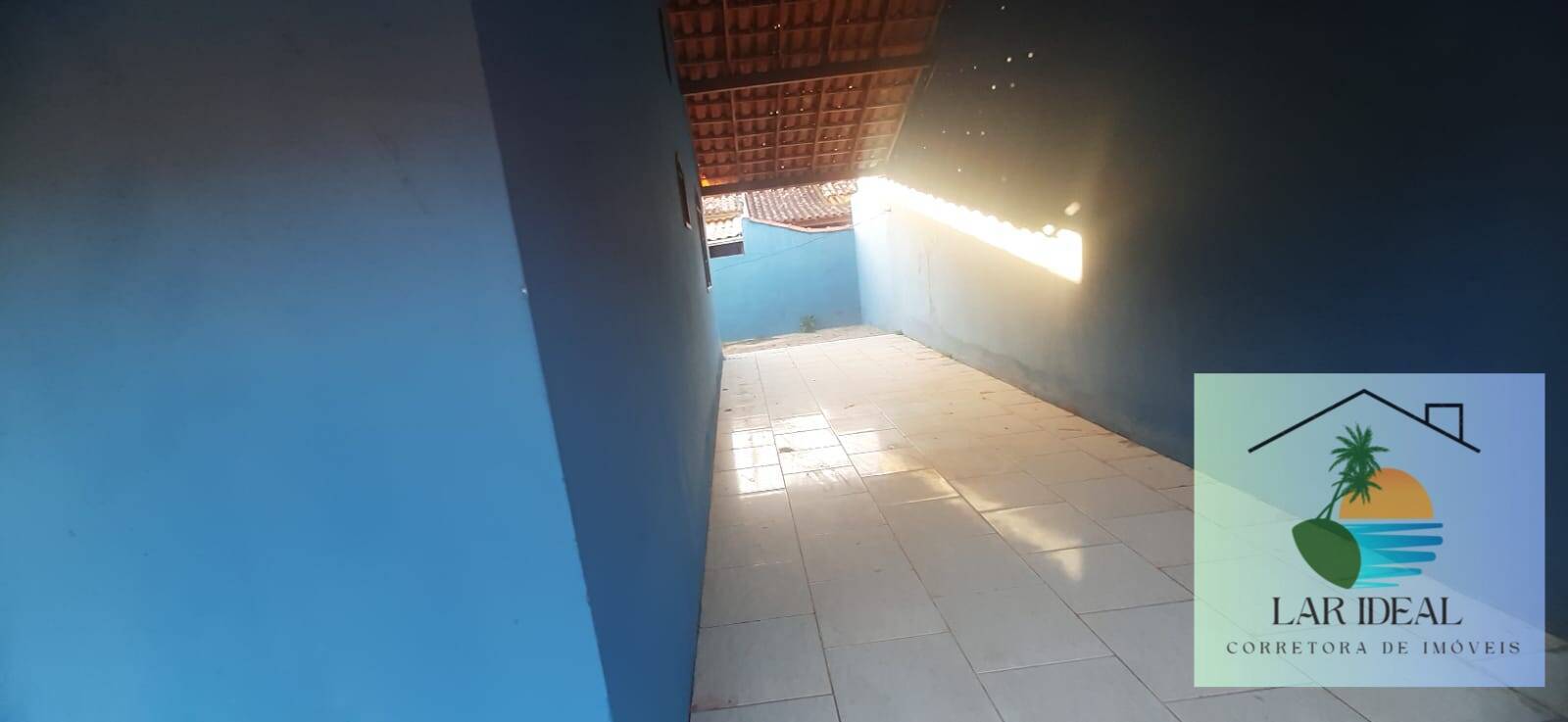 Casa à venda com 2 quartos, 200m² - Foto 4