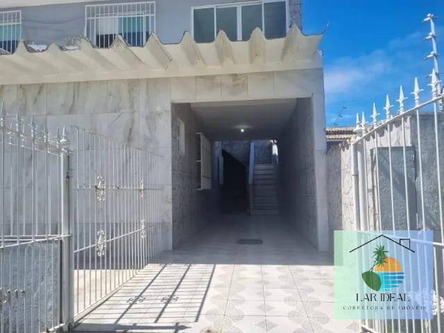 Casa à venda com 4 quartos, 191m² - Foto 2