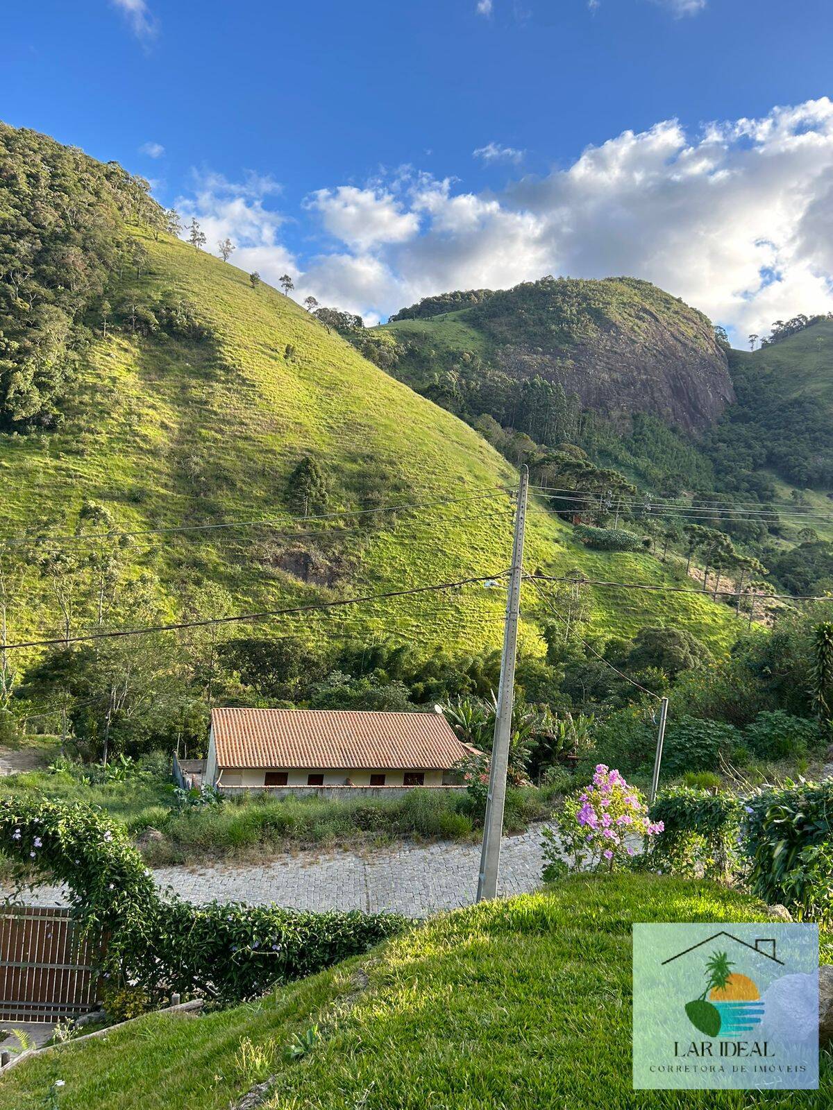 Casa à venda com 3 quartos, 198m² - Foto 19