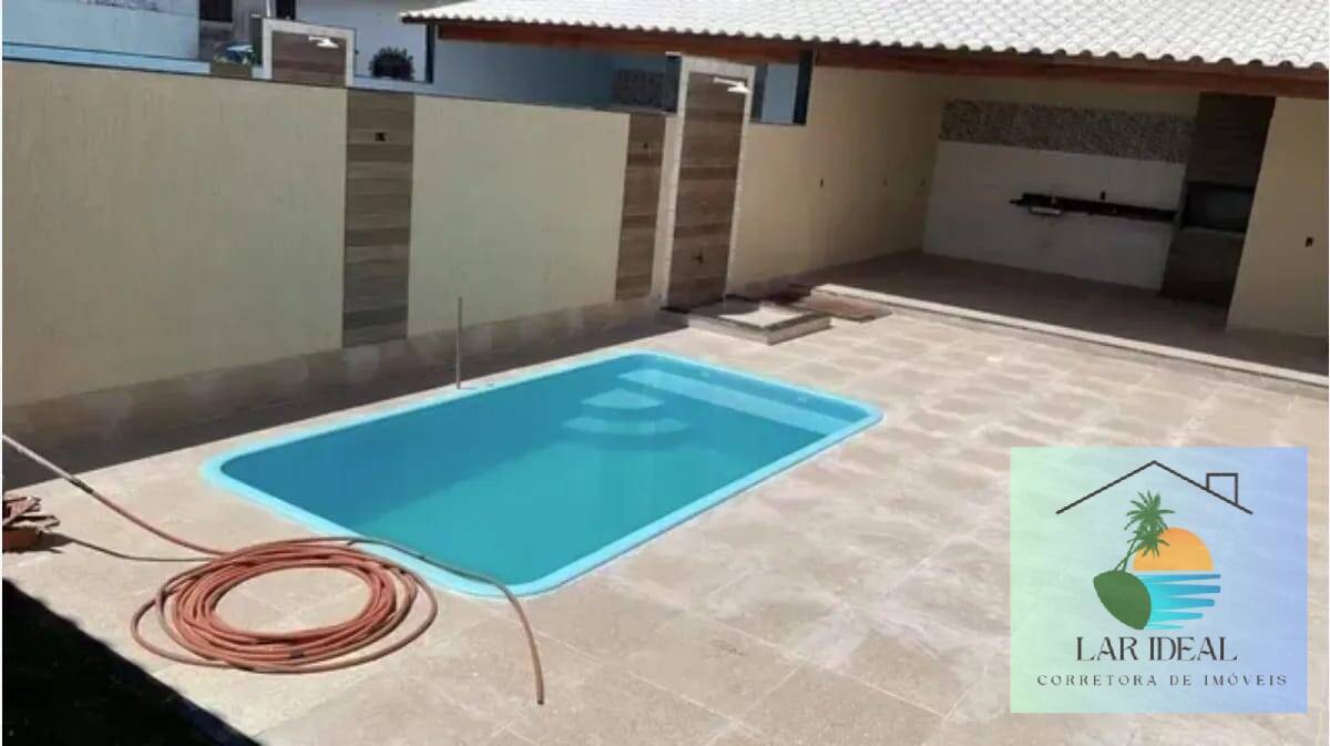 Casa à venda com 3 quartos, 120m² - Foto 2