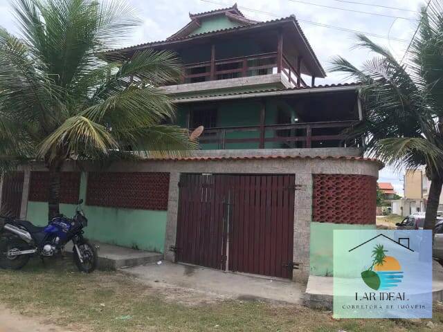 Casa à venda com 3 quartos, 300m² - Foto 2