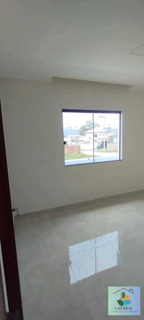 Casa à venda com 3 quartos, 100m² - Foto 13