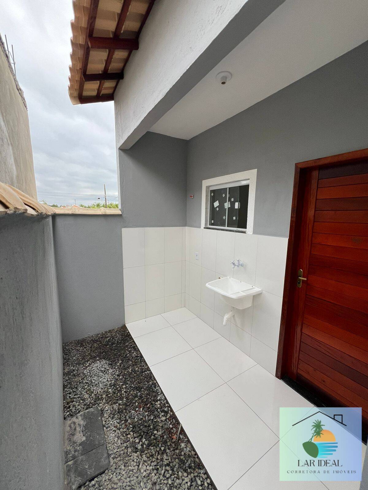 Casa à venda com 2 quartos, 67m² - Foto 13