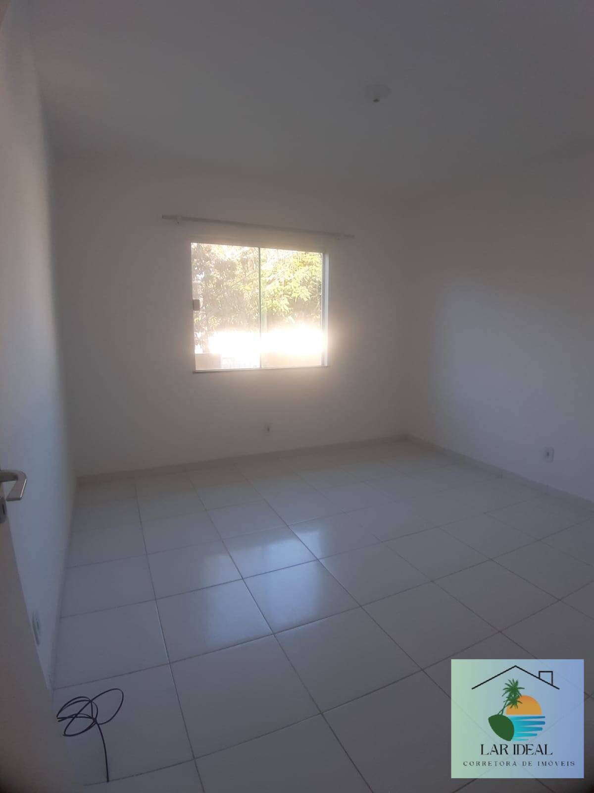 Casa à venda com 2 quartos, 65m² - Foto 5