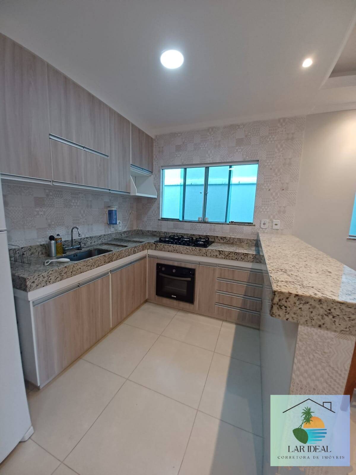 Casa à venda com 3 quartos, 170m² - Foto 16