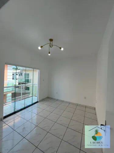 Casa à venda com 2 quartos, 110m² - Foto 13