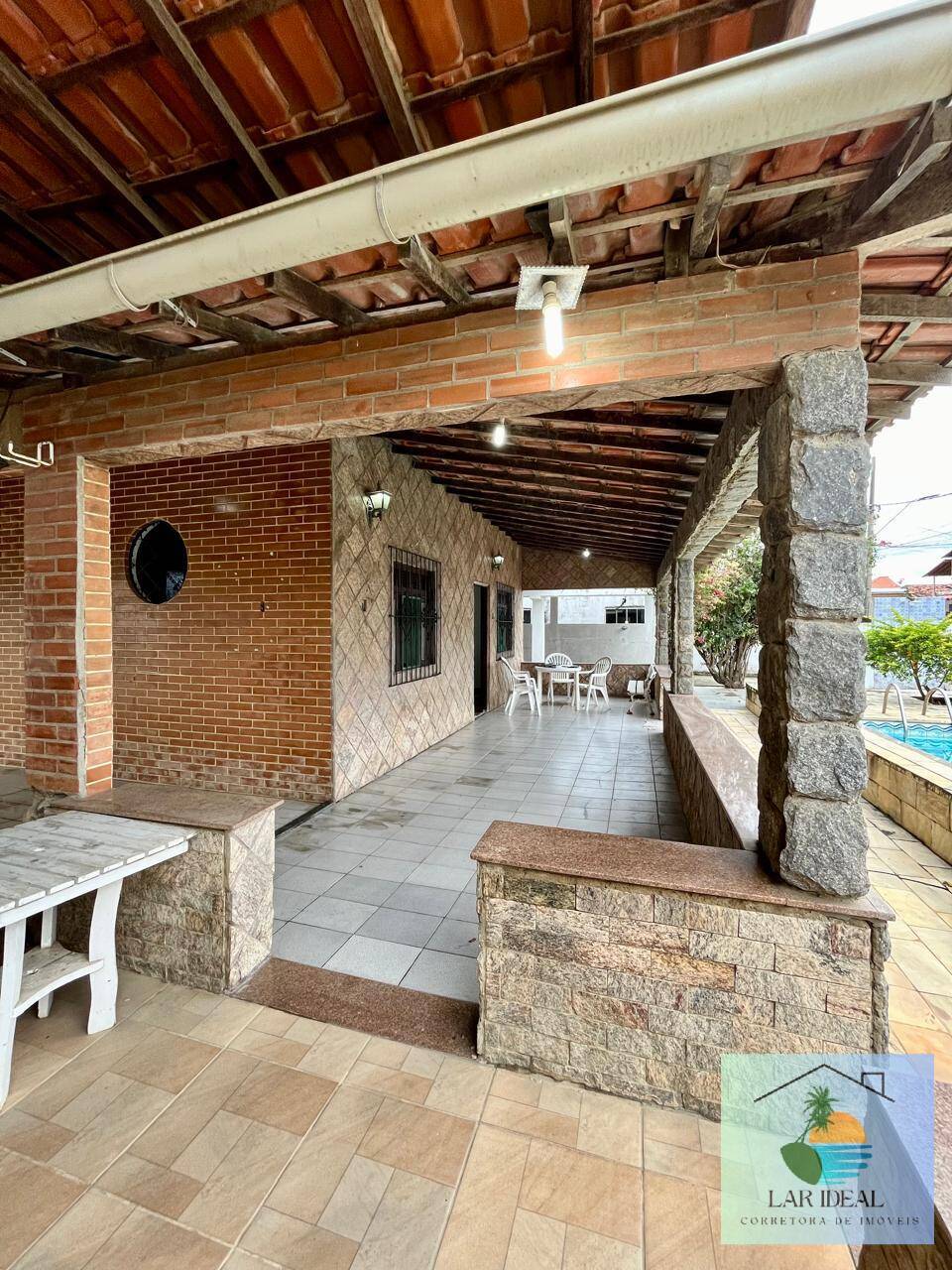 Casa à venda com 4 quartos, 333m² - Foto 12