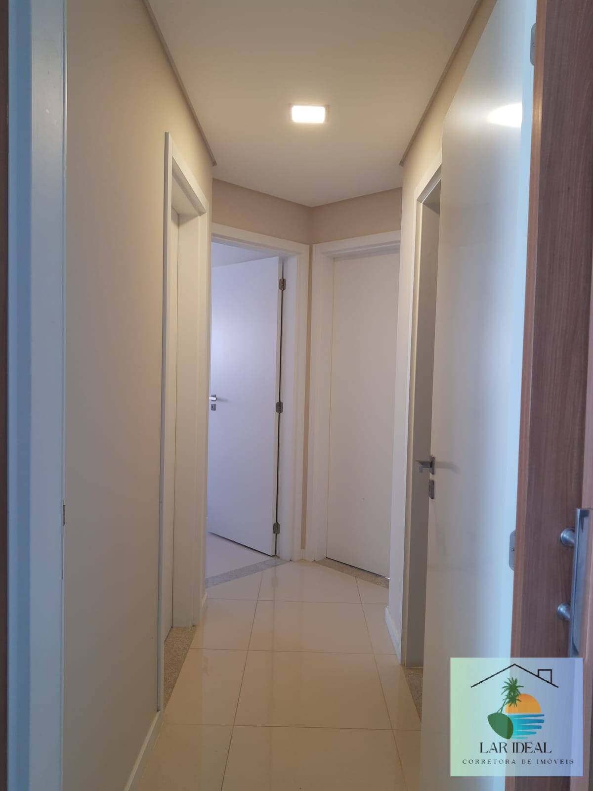 Apartamento à venda com 3 quartos, 94m² - Foto 12