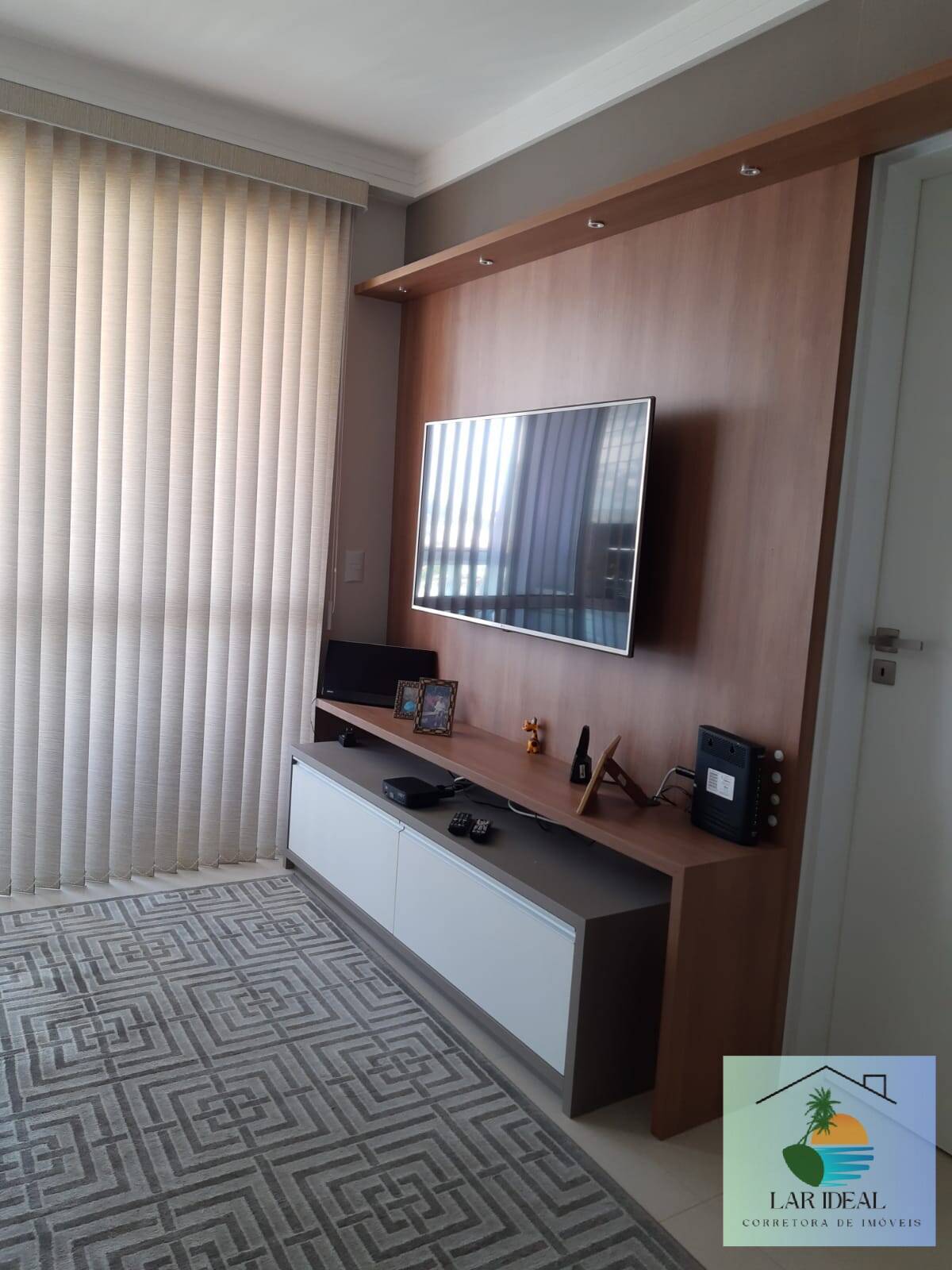 Apartamento à venda com 3 quartos, 94m² - Foto 4