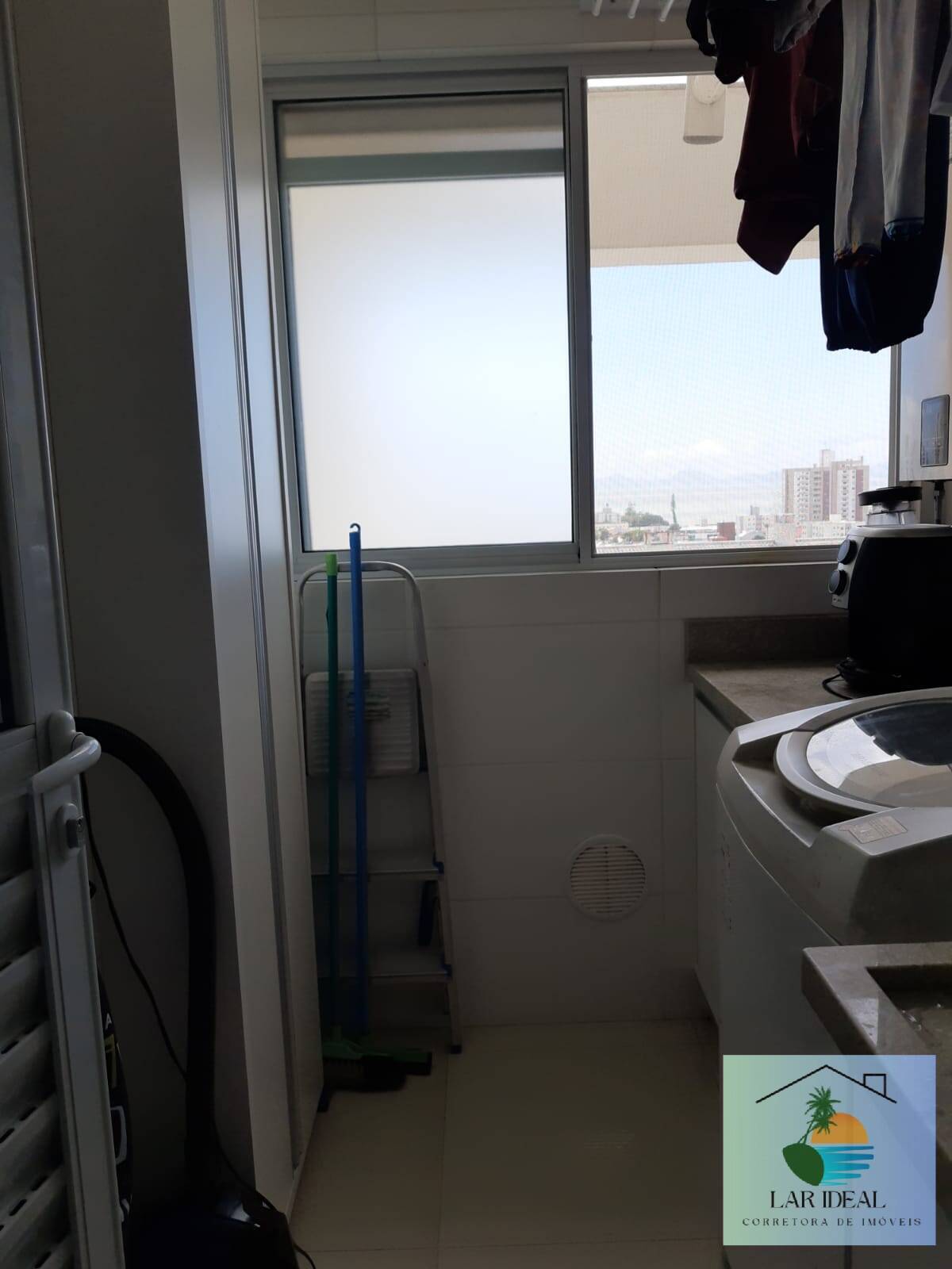 Apartamento à venda com 3 quartos, 94m² - Foto 23