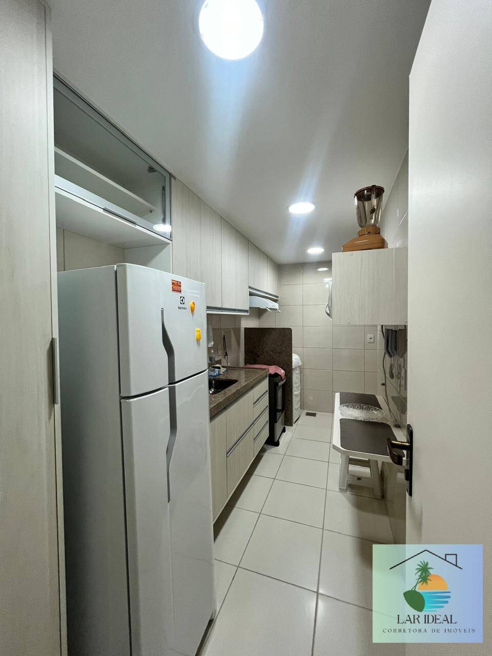 Apartamento à venda com 2 quartos, 100m² - Foto 14