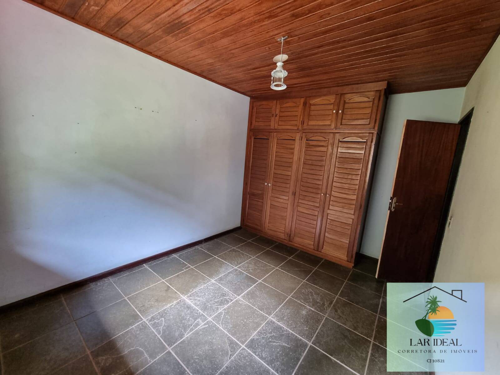 Casa à venda com 4 quartos, 130m² - Foto 19