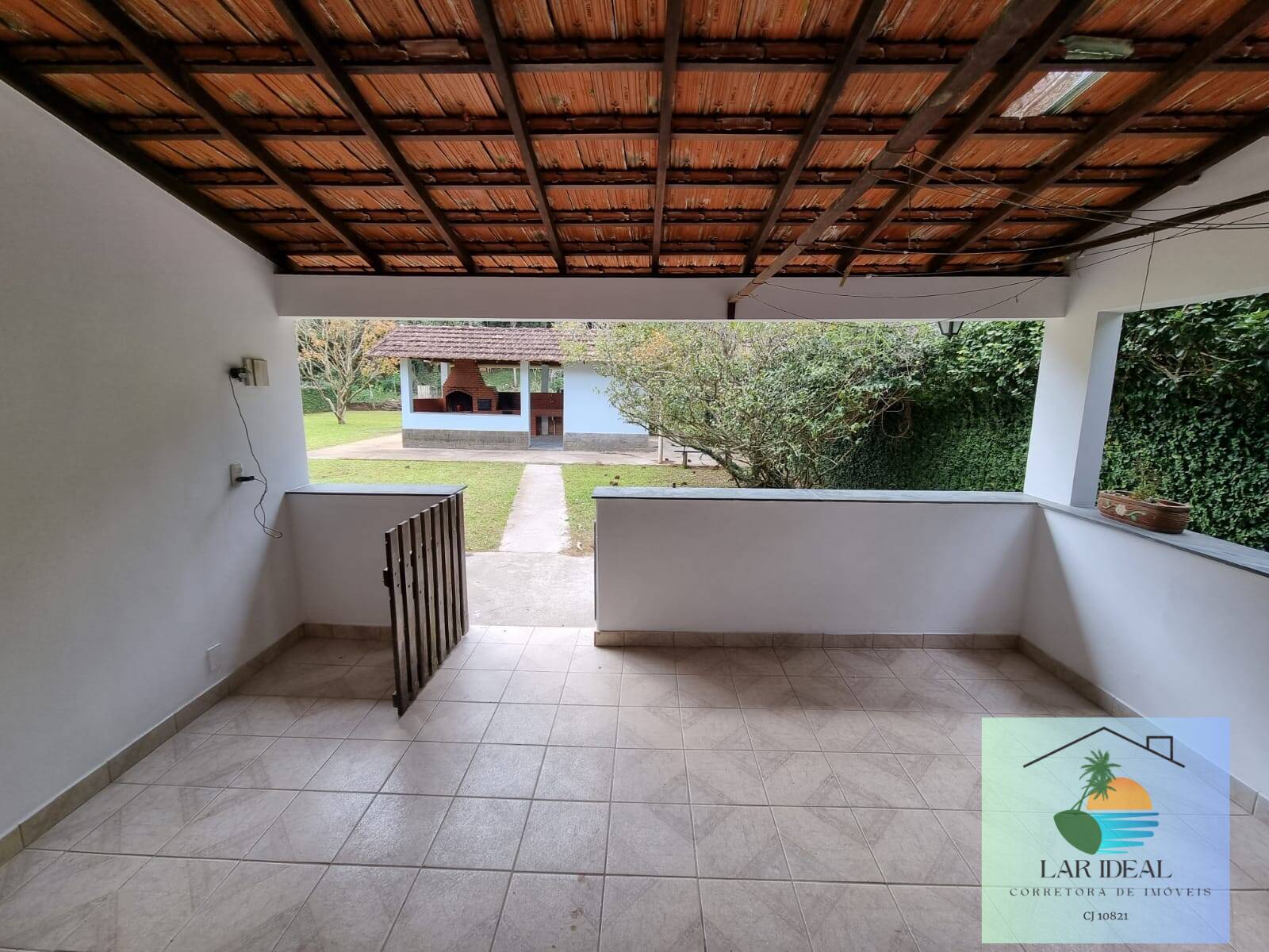 Casa à venda com 4 quartos, 130m² - Foto 26