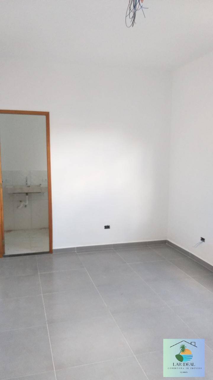 Casa à venda com 2 quartos, 66m² - Foto 9