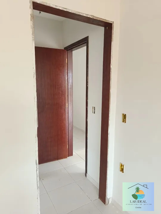 Casa à venda com 2 quartos, 120m² - Foto 12