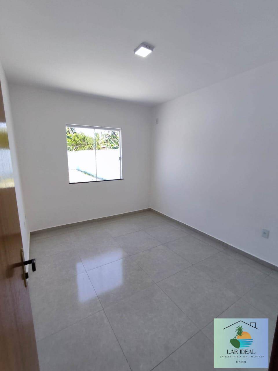 Casa à venda com 3 quartos, 102m² - Foto 8