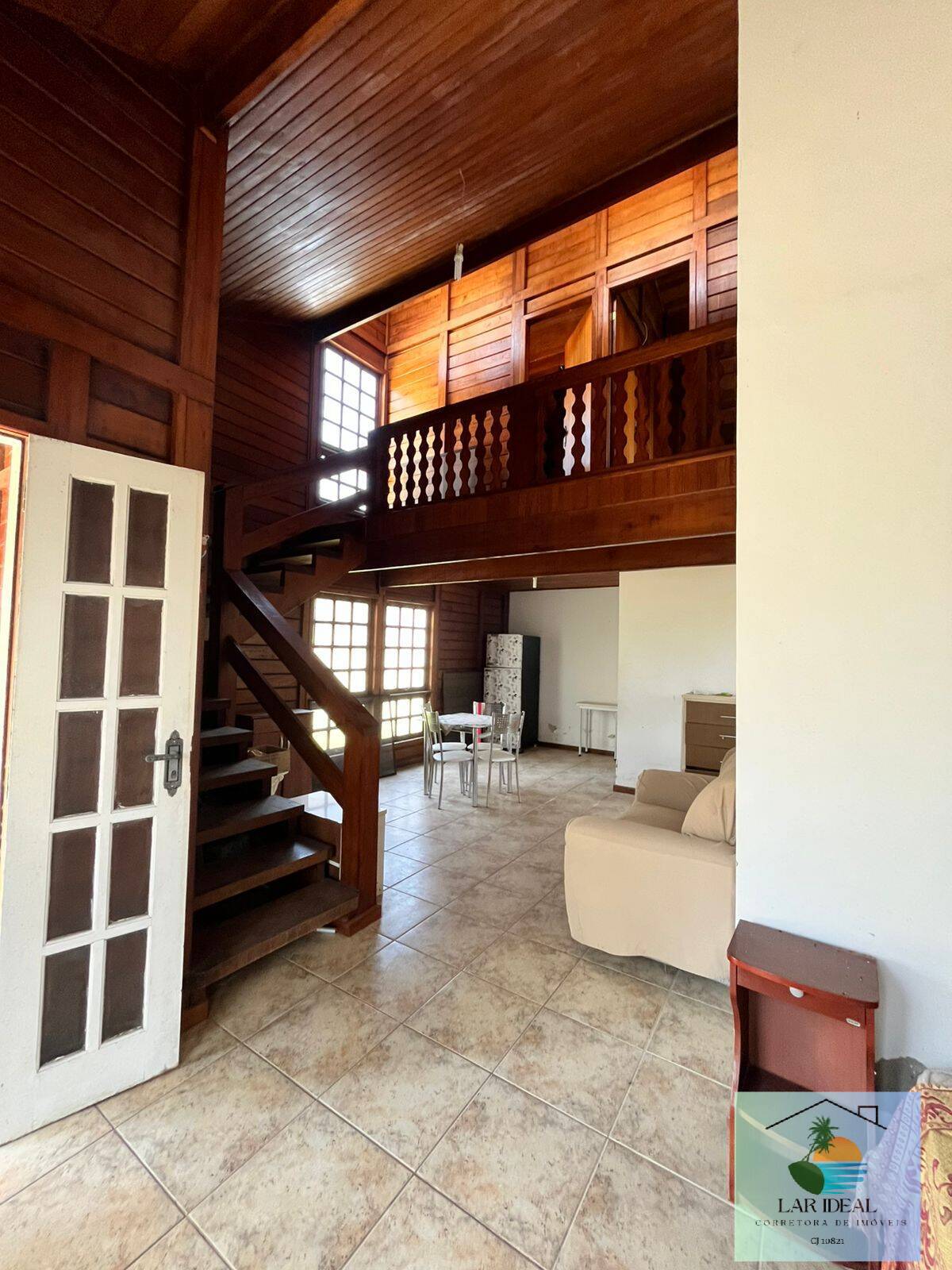 Casa à venda com 2 quartos, 87m² - Foto 9