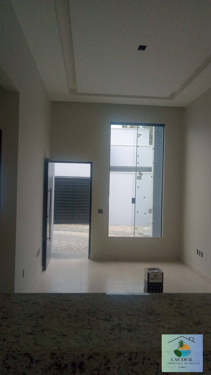 Casa à venda com 3 quartos, 70m² - Foto 7